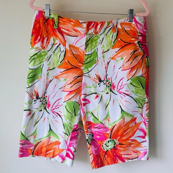 For the Republic Floral Shorts - Women’s Size 10 - Picture 2 of 13